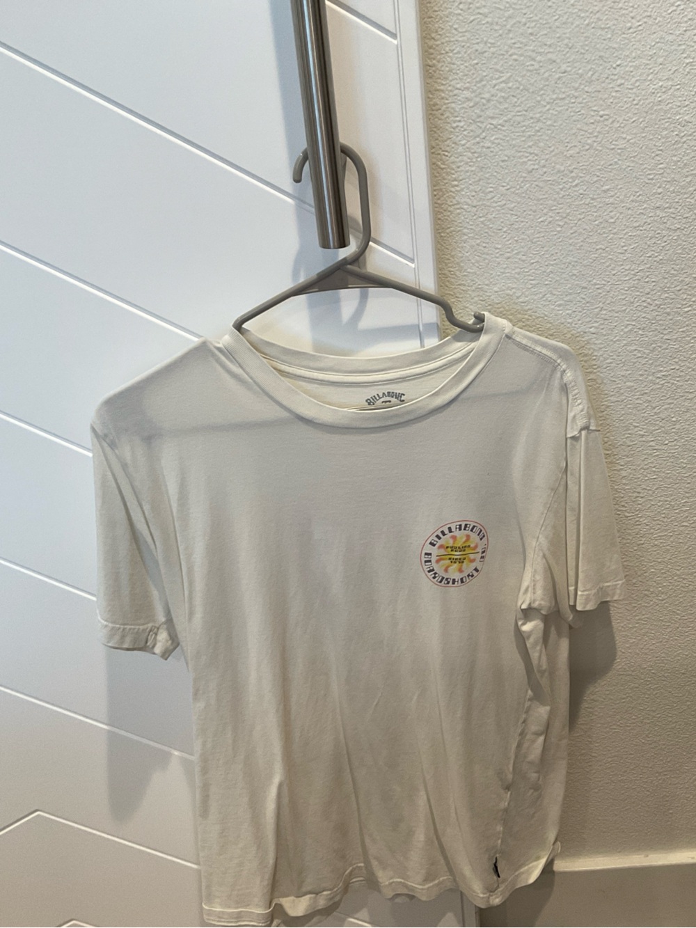 Billabong Cream Graphic Tee